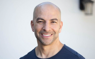 Dr. Peter Attia's Supplement Stack: A Longevity Expert's Approach
