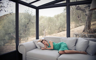 Oura Ring 3 vs Apple Watch Series 9: Which Sleep Tracker is Better?